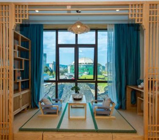 DreamWay Hotel
