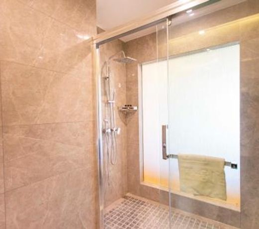 DreamWay Hotel