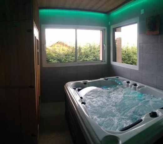 les charmes du lac Sauna et Spa