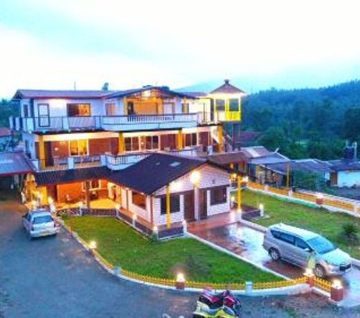 Moon Mansion Eco Stay