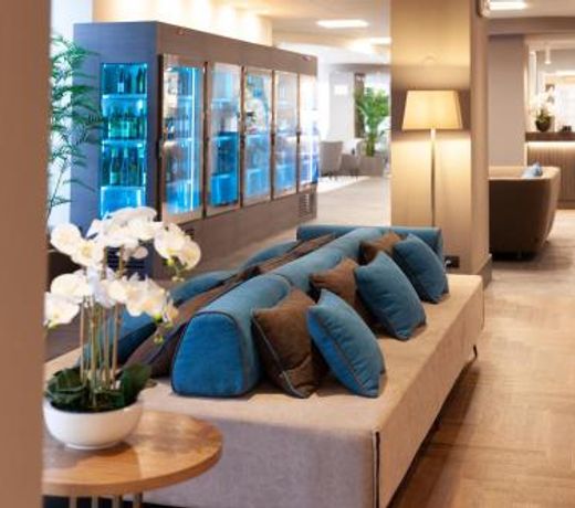 DC HOTEL INTERNATIONAL