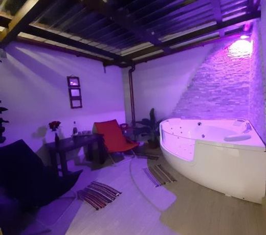 Casas Toya Jacuzzi