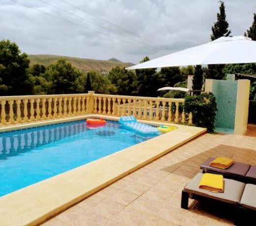 Hermosa villa en Jávea