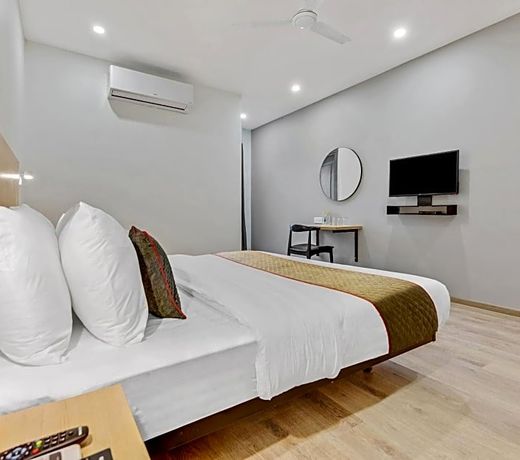 OYO Townhouse 204 Sector 49