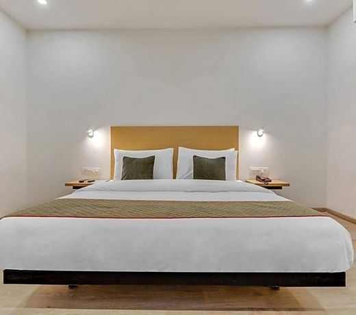 OYO Townhouse 204 Sector 49