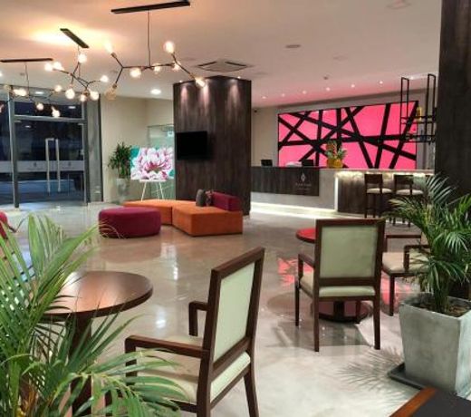 PLATINUM HOTEL CASINO