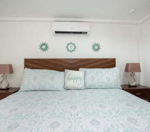 La Casa de Paz Hotel