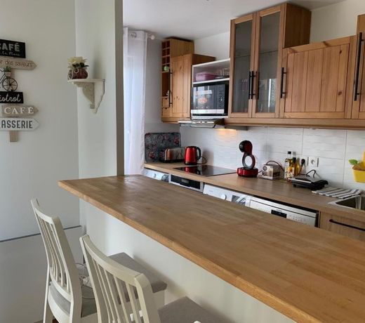 La Defense wonderful 2 bedrooms apartment