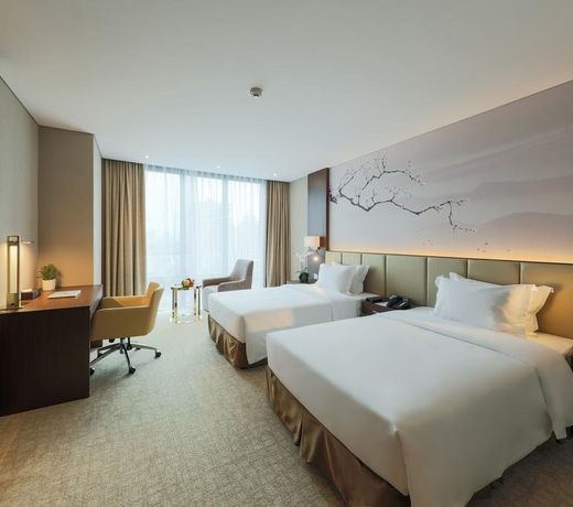 Grand Vista Hanoi