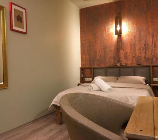 Second Home Suites