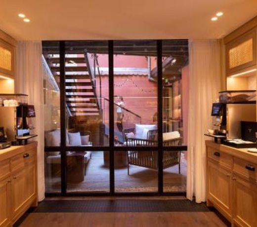 Hotel Le Colombier