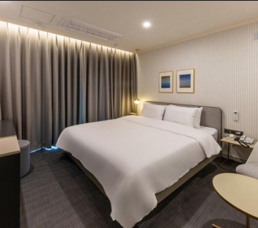 Brown Dot Hotel Deokcheon