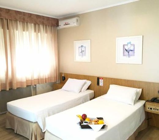 Cosmos Hotel