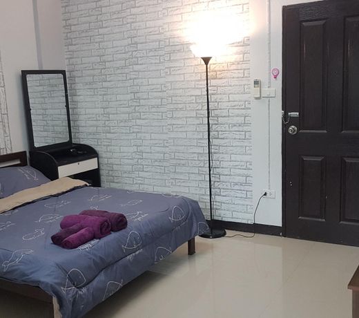 ST Apartment No.12