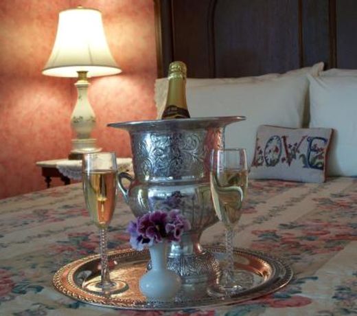 C.W. Worth House Bed and Breakfast