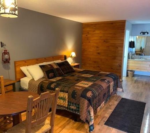 The Lookout Lodge