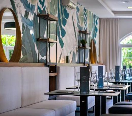 Luxury Suites Bellevue
