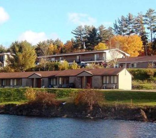Valois Motel & Restaurant