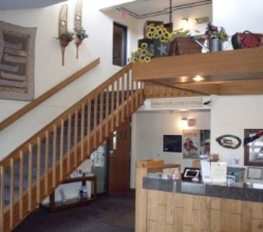Riverside Inn