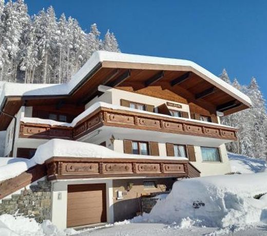 Haus Glasella