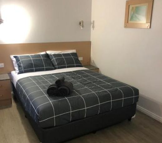 Latitude20 Cattrall Park Motel