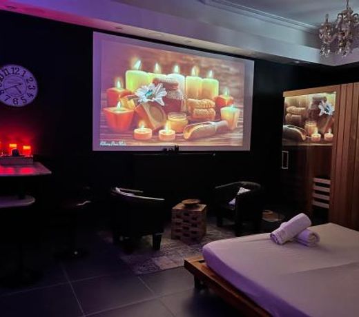 Diane Luxury 1