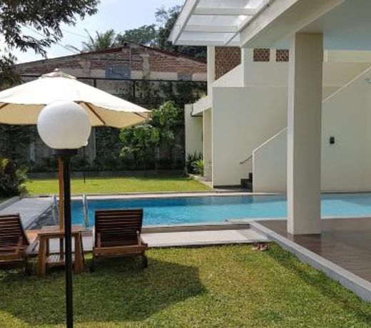 Bukit Dago Palace 22