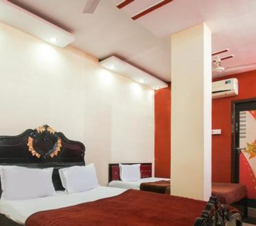 SPOT ON 48871 AY Hotel