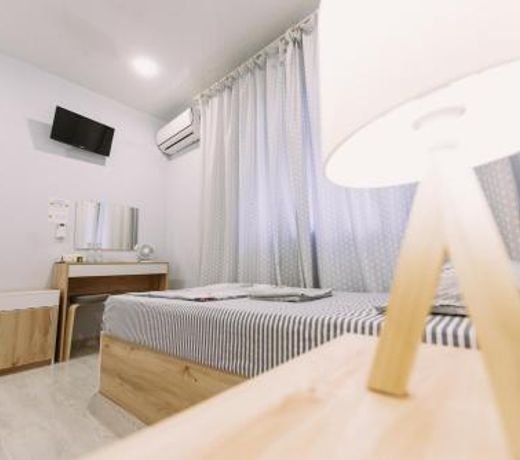 Luna hostel & rooms