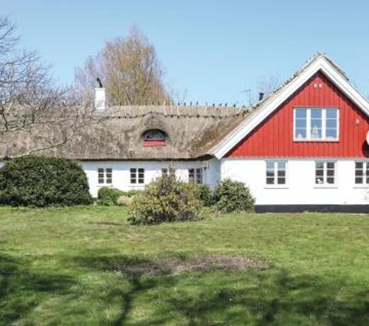Three-Bedroom Holiday Home in Loderup