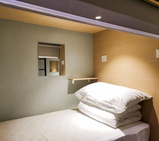 LSE @ Attrus Bed & Breakfast
