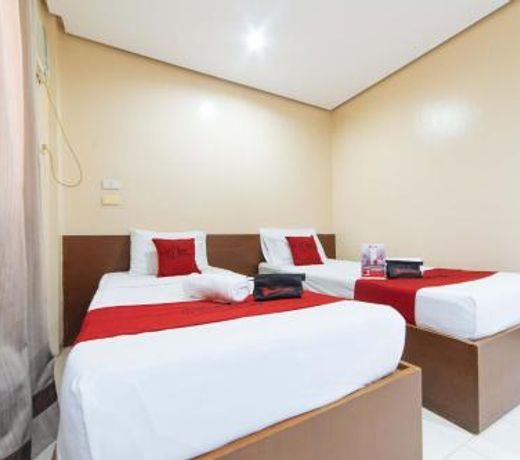 RedDoorz near Olongapo Bus Terminal