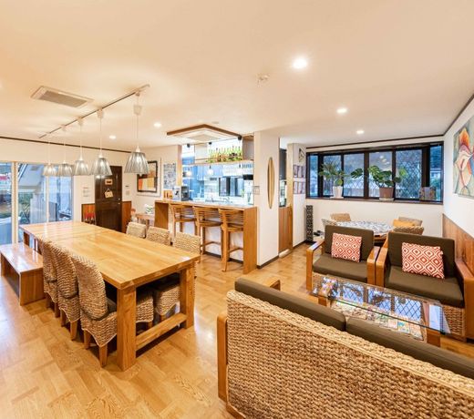 Kira Resort
