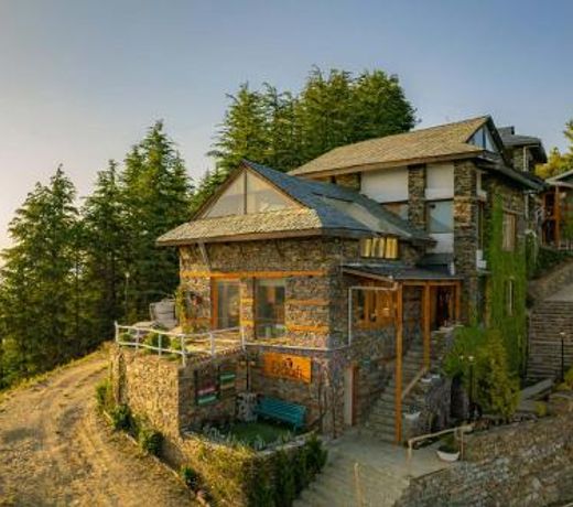 StayVista at Sarion Cottage