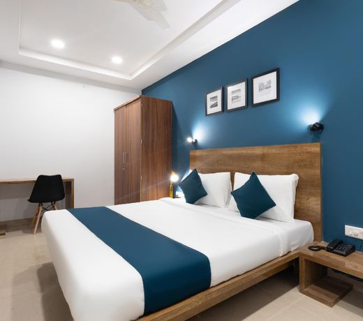 SilverKey Executive Stays 42710 Mahalaxmi Nagar
