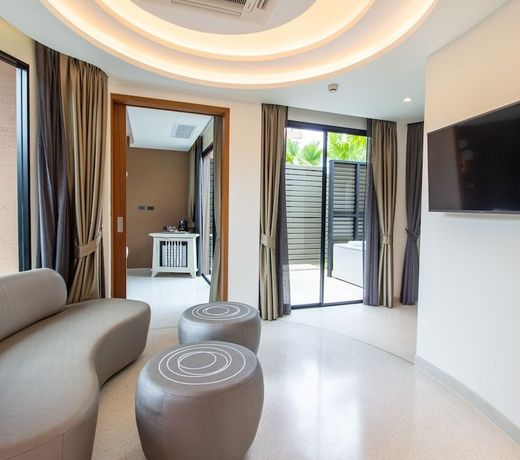 Rachabhura Hotel