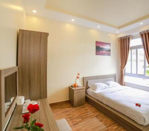 Nháº­t NguyÃªn Hotel