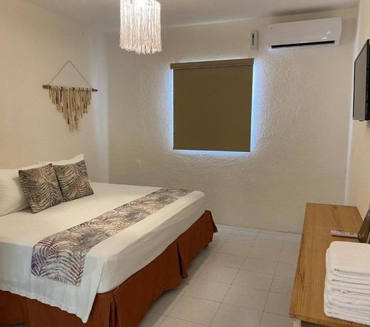 Ahava Hotel
