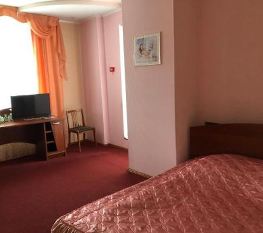 Zhemchuzhina Hotel