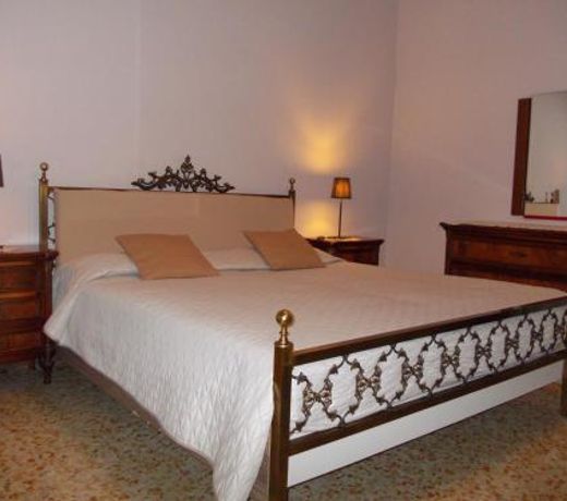 Bed and Breakfast Big Brother