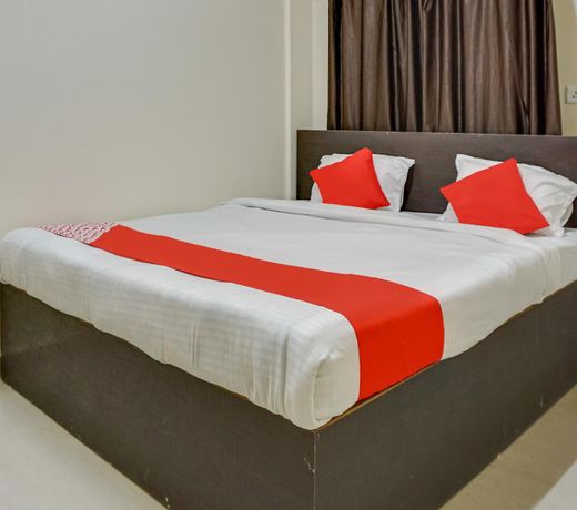 OYO 40874 The Nest Inn