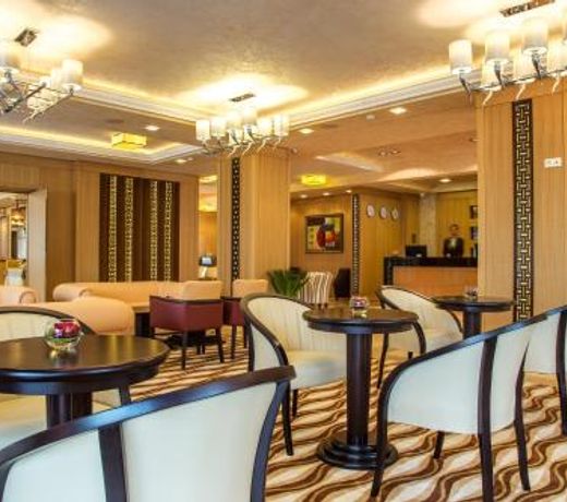 Landmark Creek Hotel & Wellness