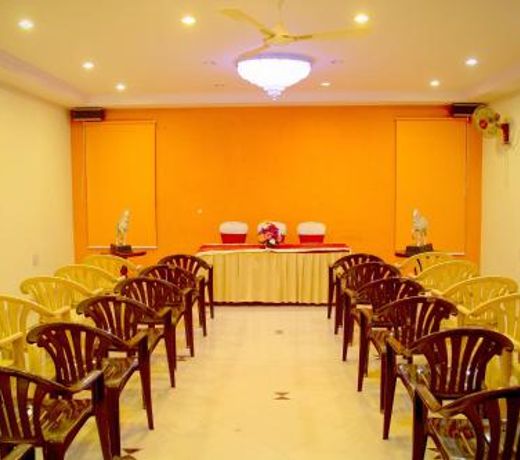 Hotel Yasodha Towers