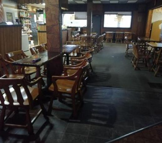 Macklin Hotel (Old Bar)
