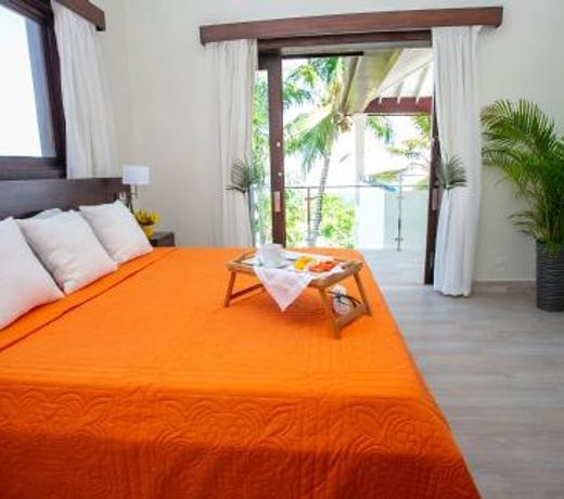 Villa Lomamar, Luxurious, Ocean View!