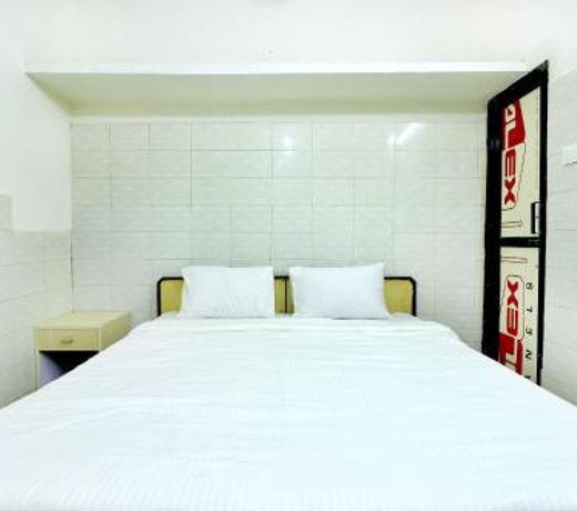 SPOT ON 44679 Hotel Samrat