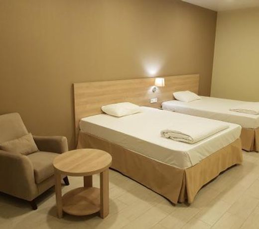 Hotel 66