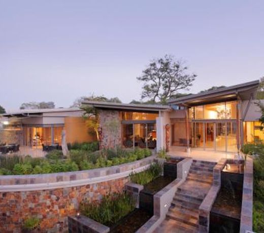 Seven Villa Hotel & Spa