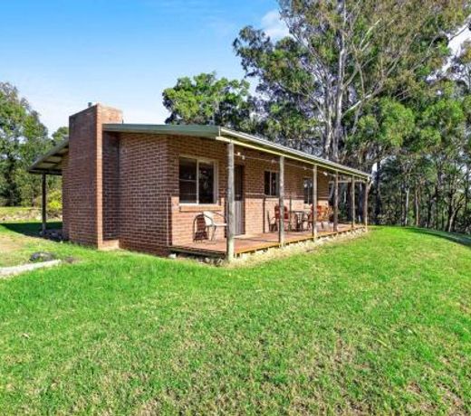 Braeside Cabin One Pinkwood