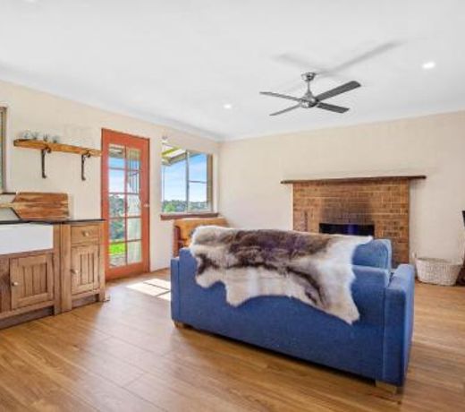 Braeside Cabin One Pinkwood